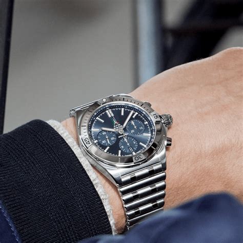 breitling ab01344a1c1a1|Hands.